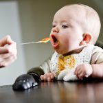 20 cách làm cho trẻ hết biếng ăn