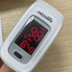 Review máy đo nồng độ oxy trong máu Microlife có tốt không